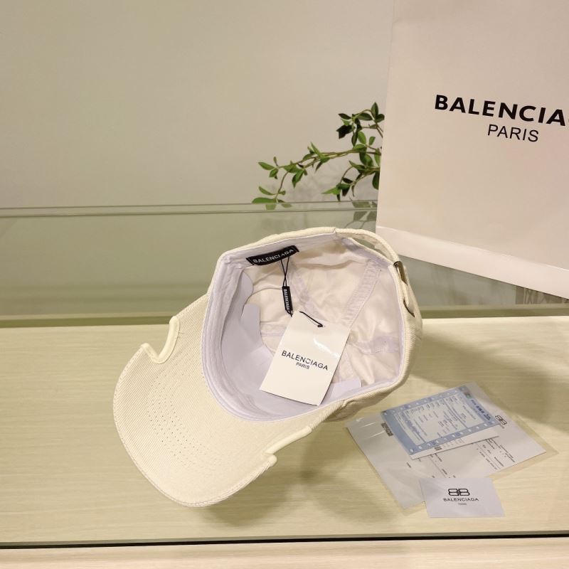 BALENCIAGA